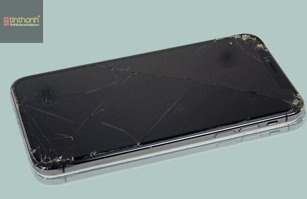 Màn hình iPhone 11 Pro Max bị hỏng có sửa được không
