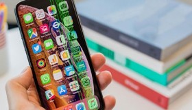 Nguyên nhân và cách xử lý khi màn hình iPhone X bị sọc xanh