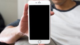 Mẹo xử lý điện thoại iPhone 6S Plus bị đen màn hình hiệu quả