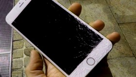 Phải làm gì khi điện thoại iPhone 6S Plus bị vỡ màn hình?