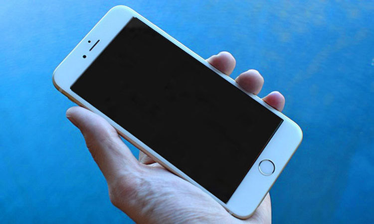 Cách khắc phục iPhone 6 Plus mất hiển thị bằng iTunes