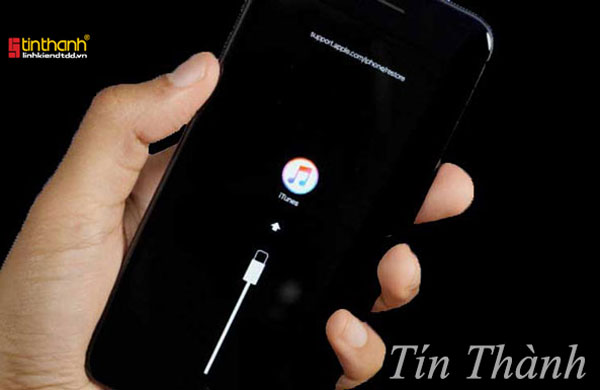 Khôi phục điện thoại để khắc phục iPhone X bị đơ màn hình