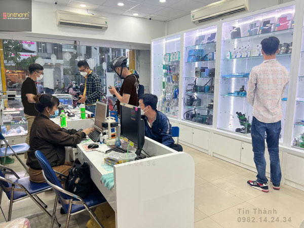 Vì sao chỉ nên mua màn hình iPhone 12 Pro Max tại Tín Thành ở TPHCM