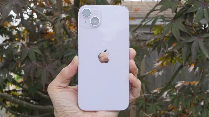 mua-khung-ron-iphone-14-plus-zin-chuan-apple-7