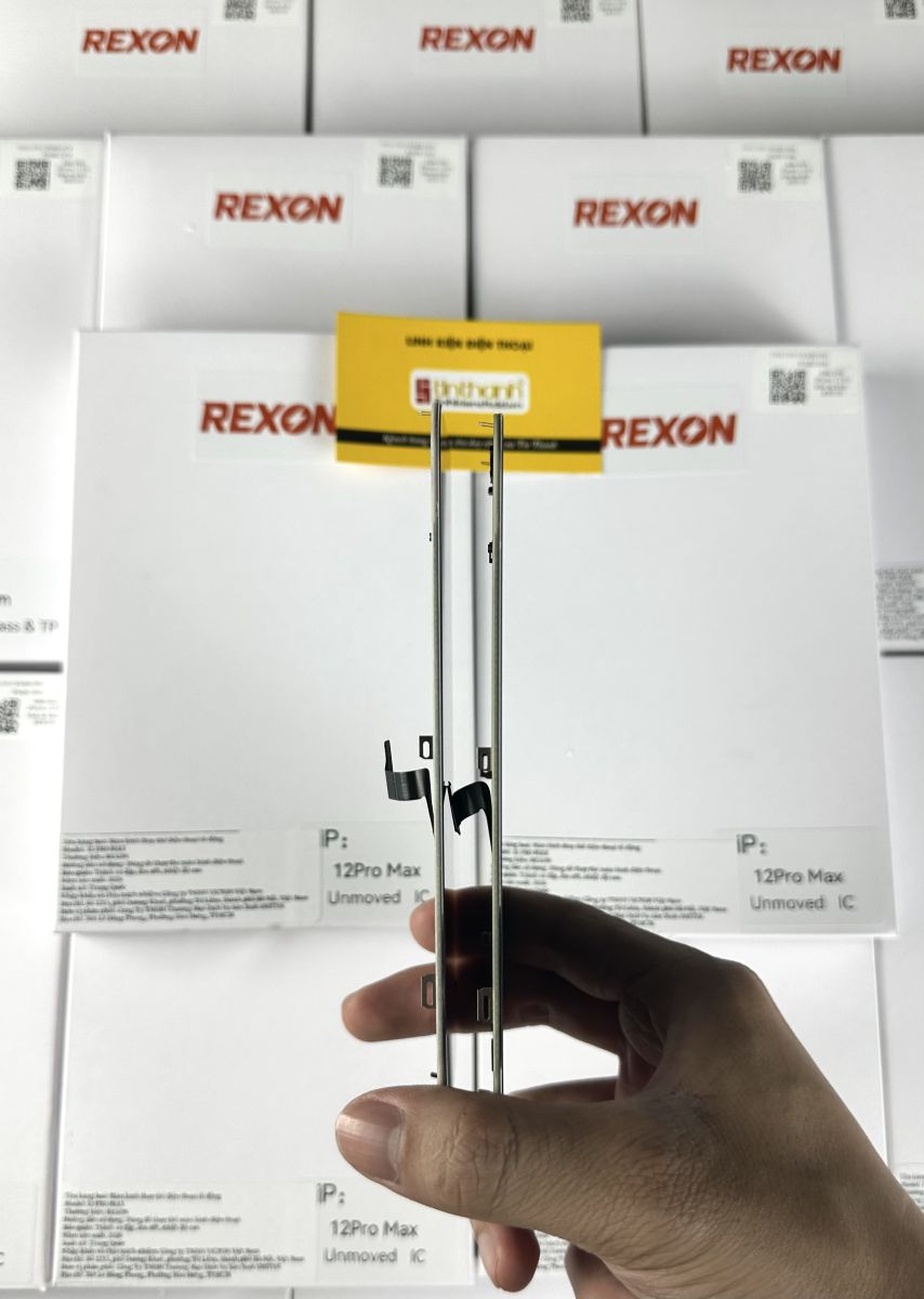 man-hinh-rexon-la-ginen-mua-man-hinh-rexon-o-dau-3