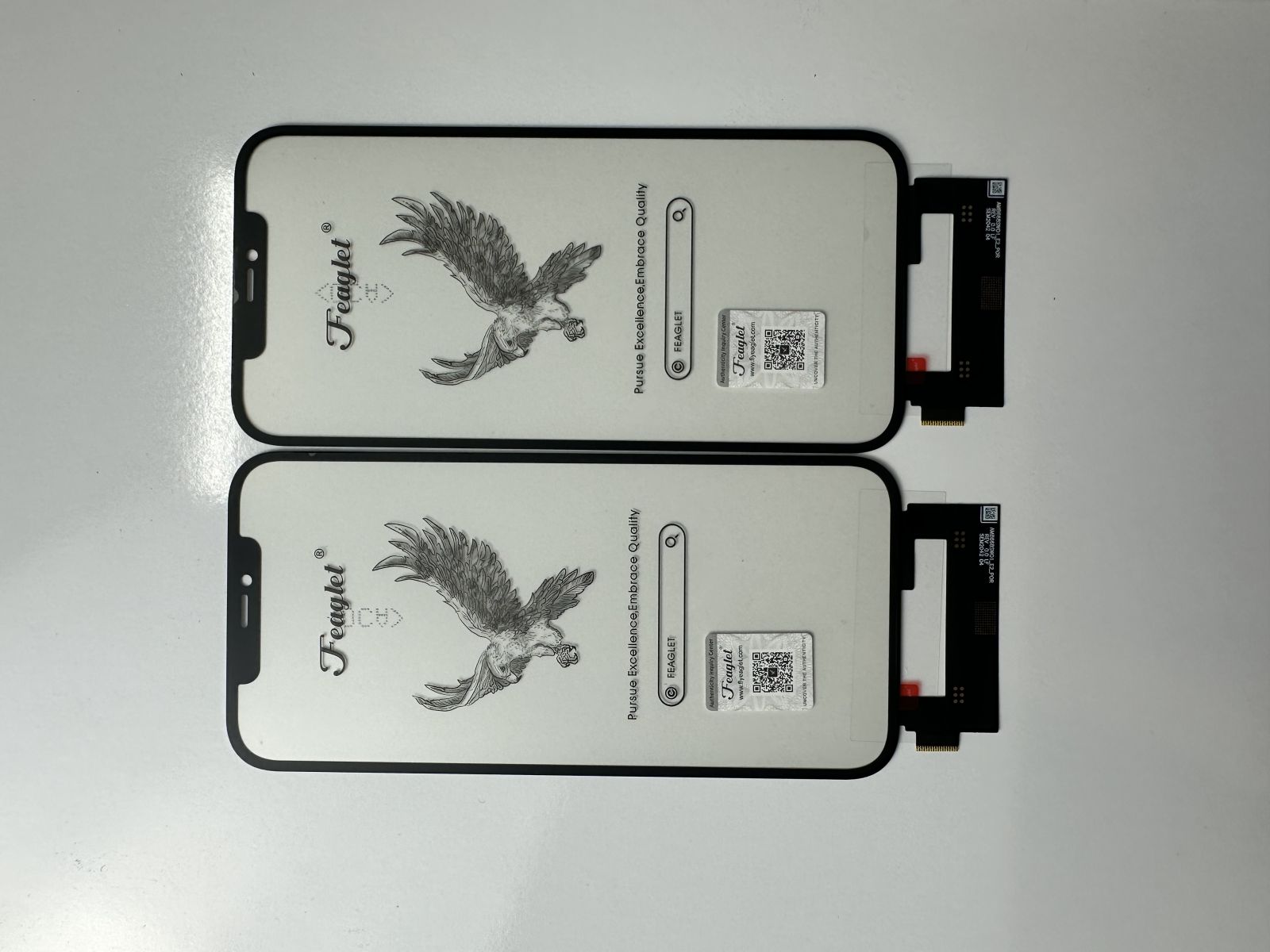 mat-kinh-cam-ung-dai-bang-la-gi-3